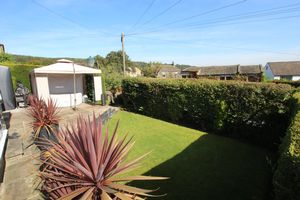 FRONT GARDENS - click for photo gallery